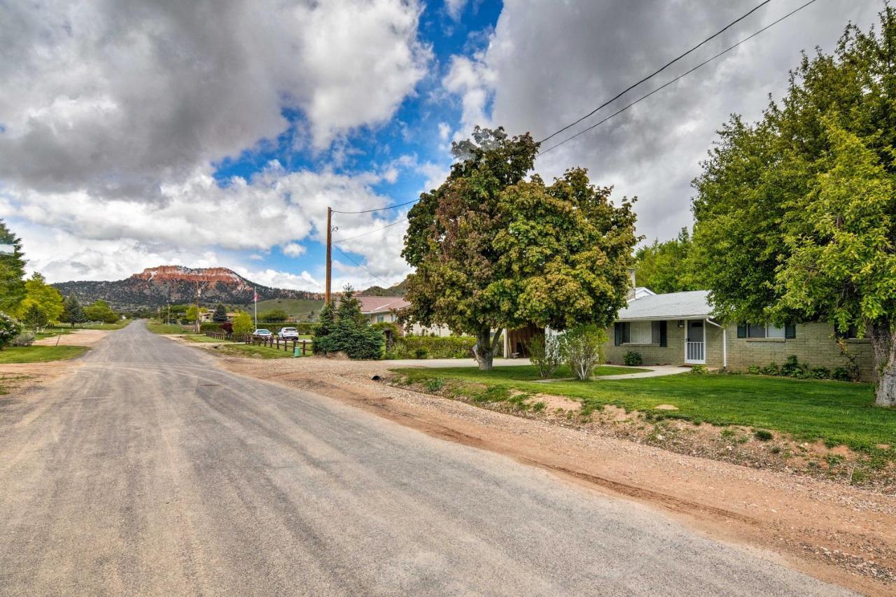 Tropic Getaway Near Bryce Canyon National Park! Exterior photo